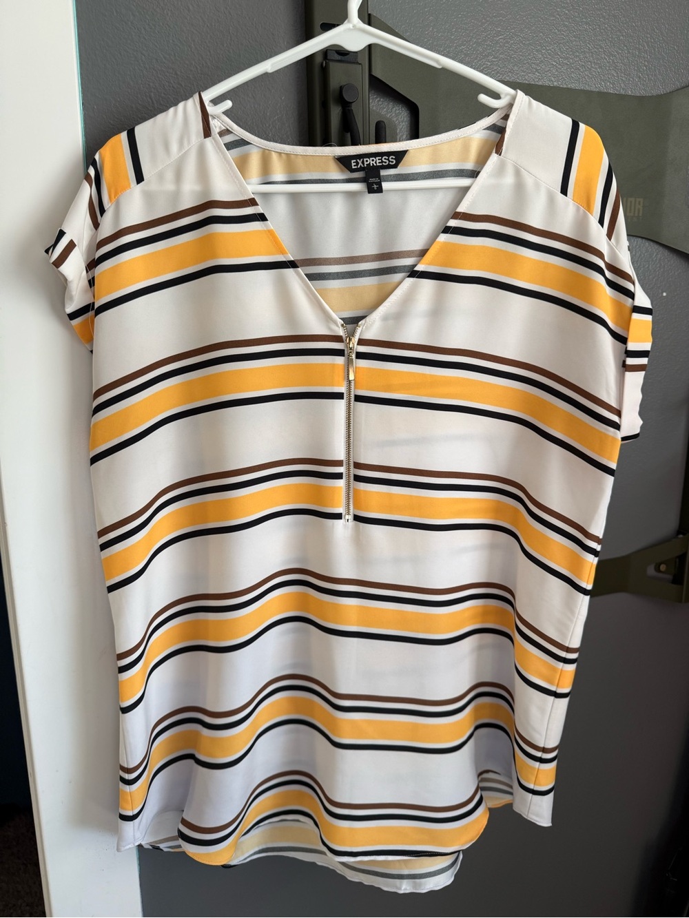 Express White V-Neck Zip Blouse with Yellow and Brown Stripes